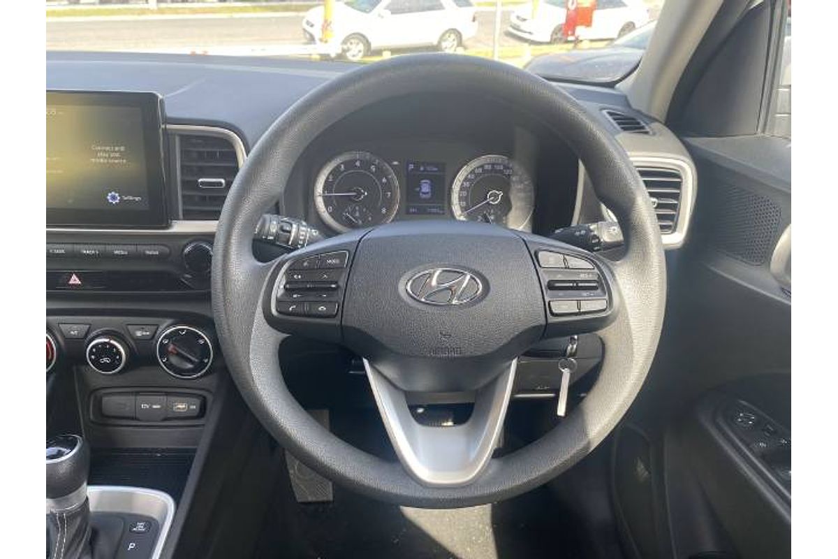 2022 Hyundai Venue Active QX.V4