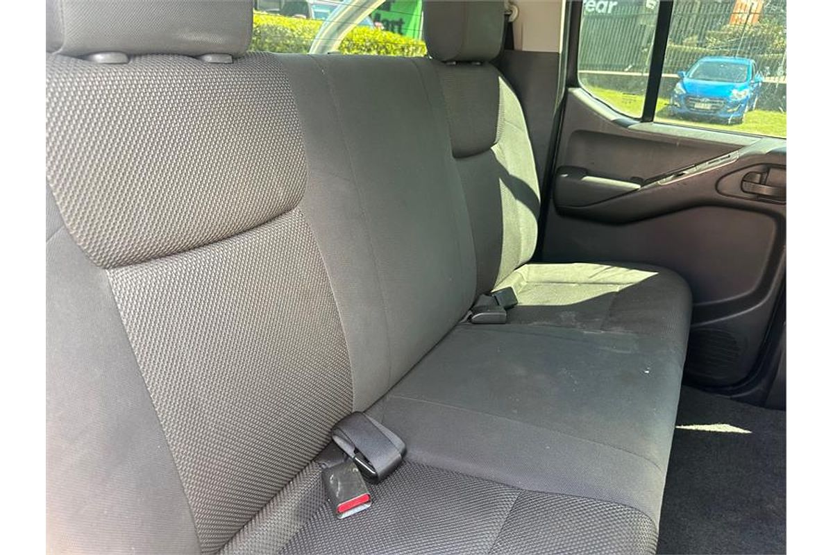 2010 Nissan NAVARA ST (4x4) D40