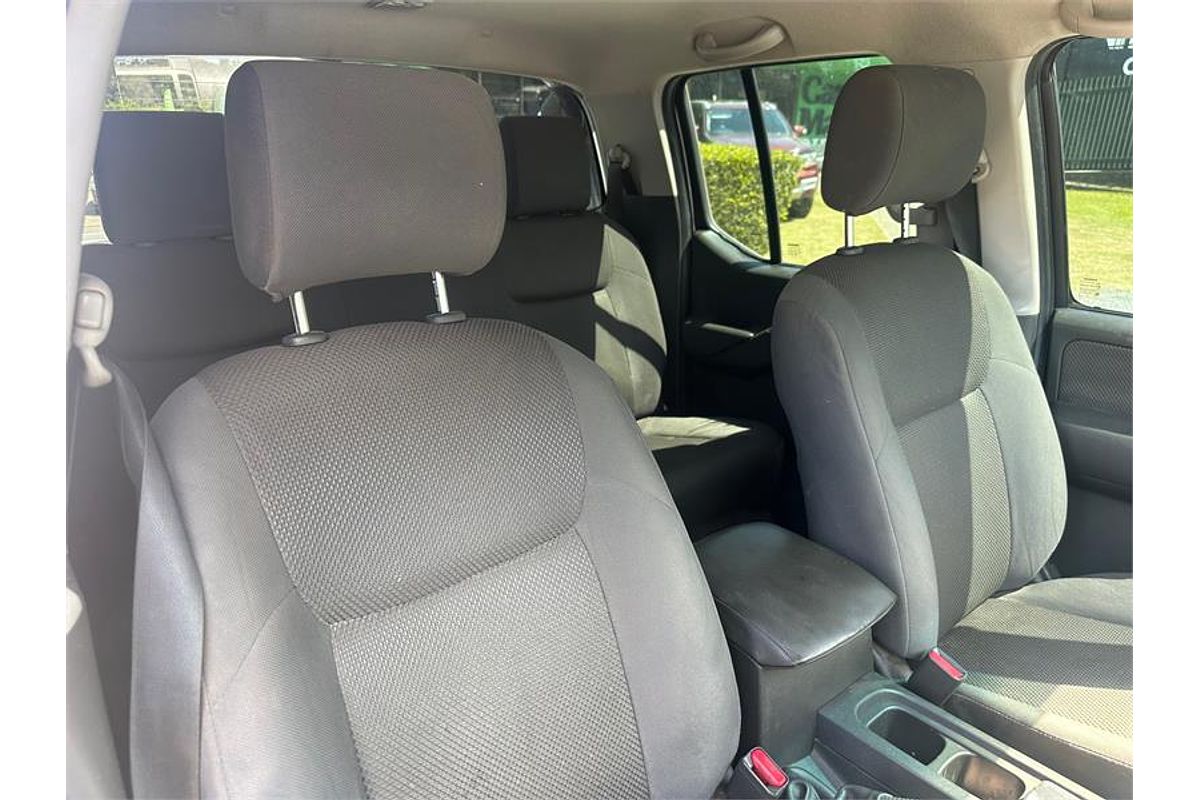 2010 Nissan NAVARA ST (4x4) D40