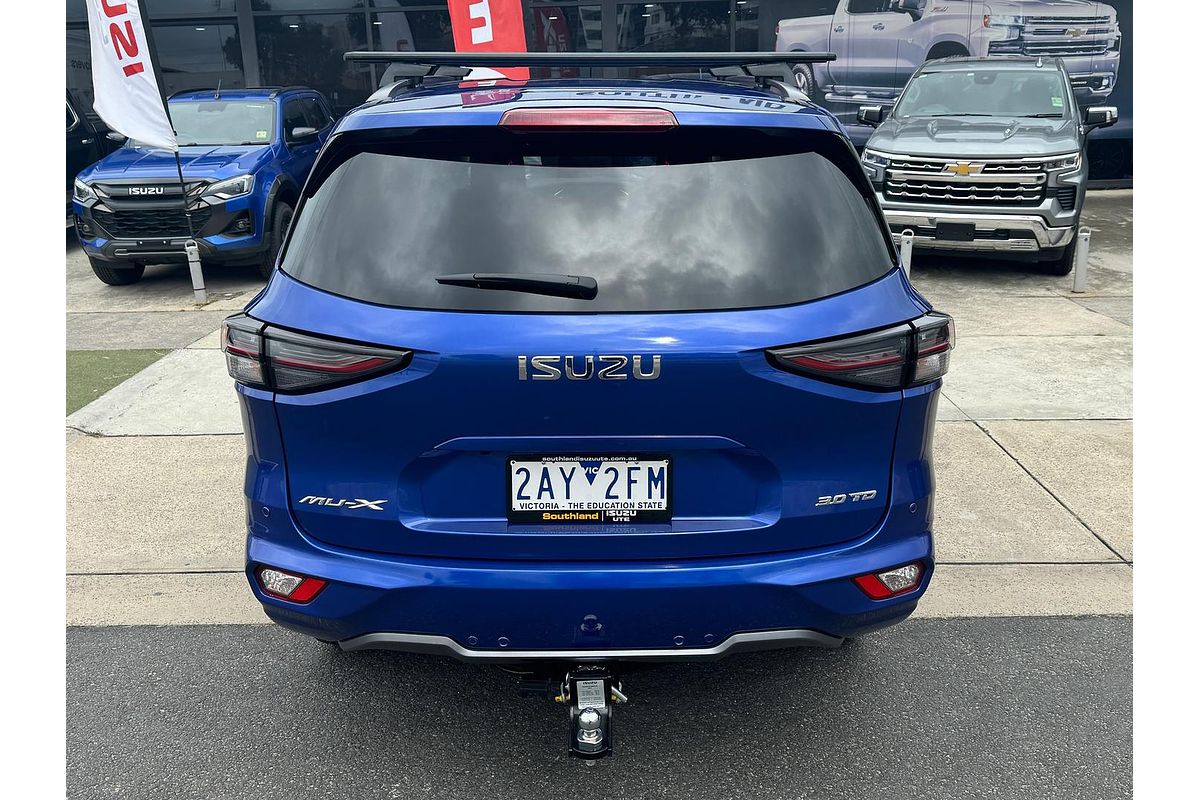 2023 Isuzu MU-X LS-T