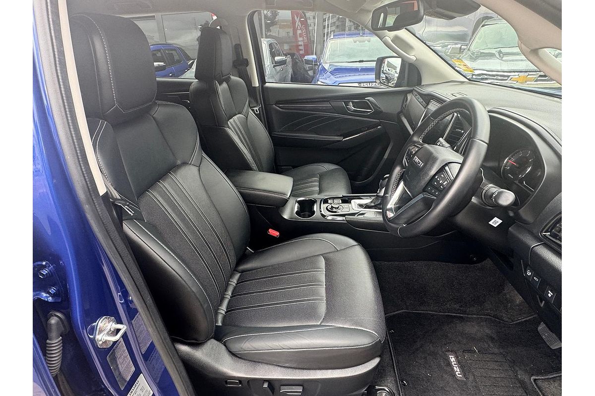 2023 Isuzu MU-X LS-T