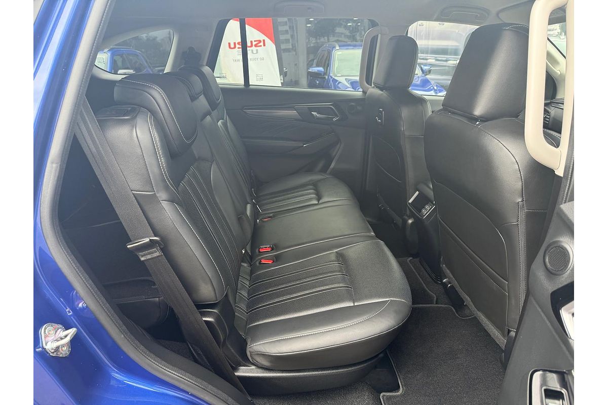 2023 Isuzu MU-X LS-T