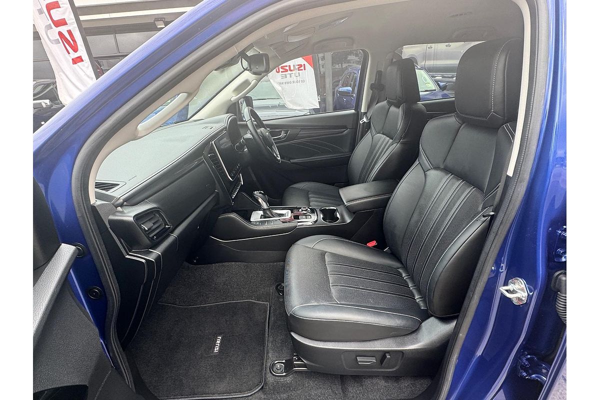 2023 Isuzu MU-X LS-T