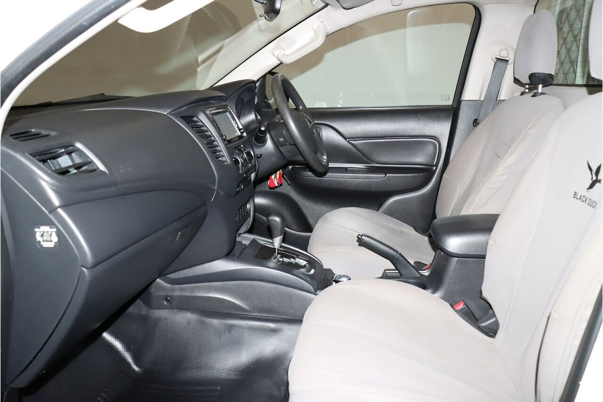 2020 Mitsubishi Triton GLX MR 4X4