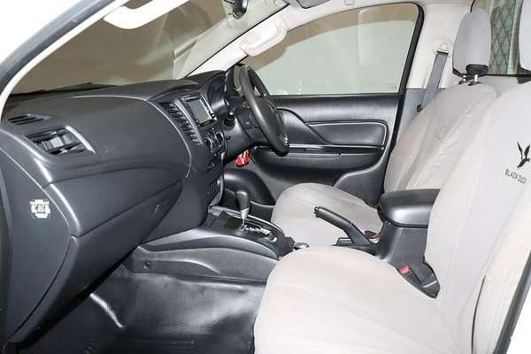 2020 Mitsubishi Triton GLX MR 4X4