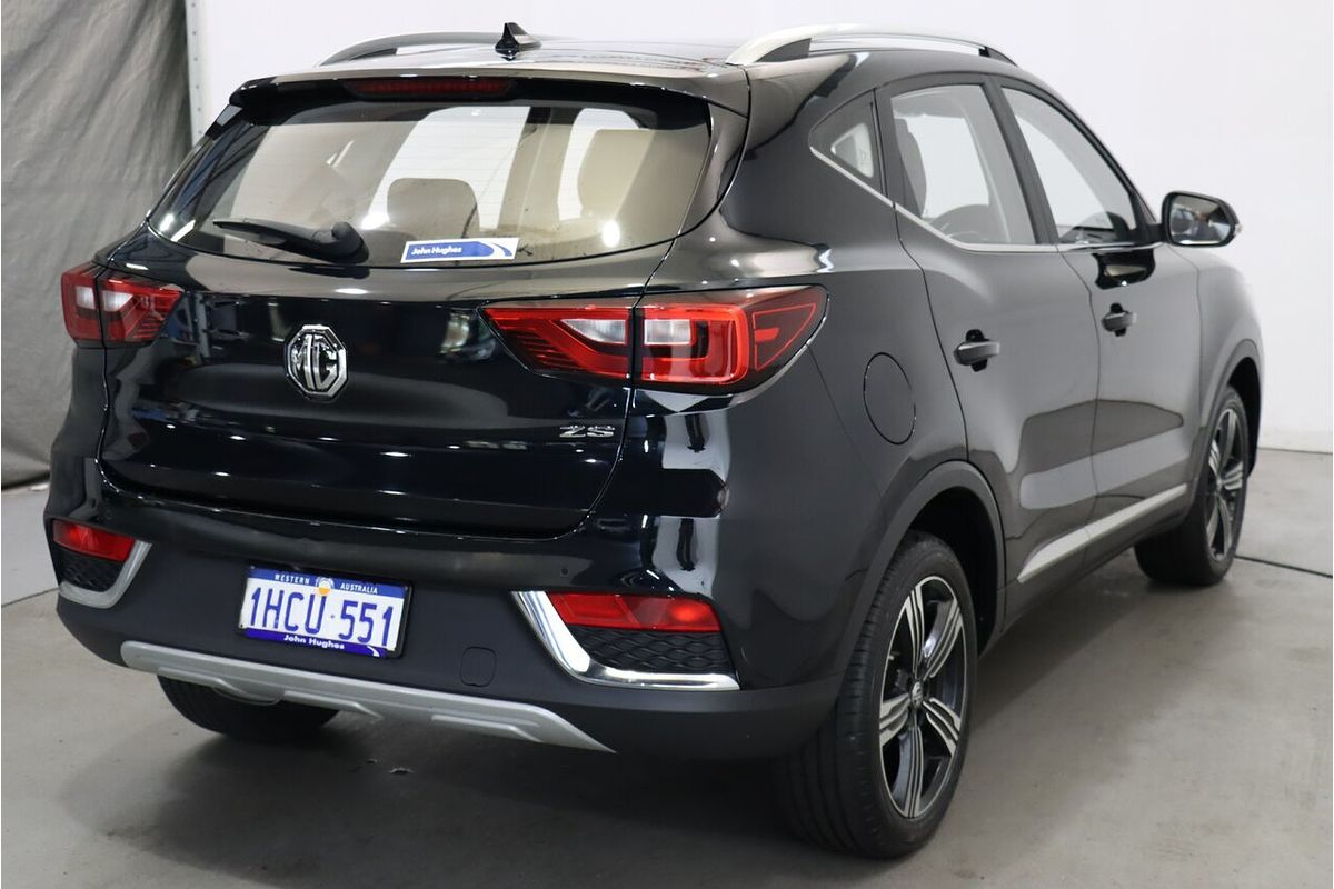 2018 MG ZS Essence AZS1