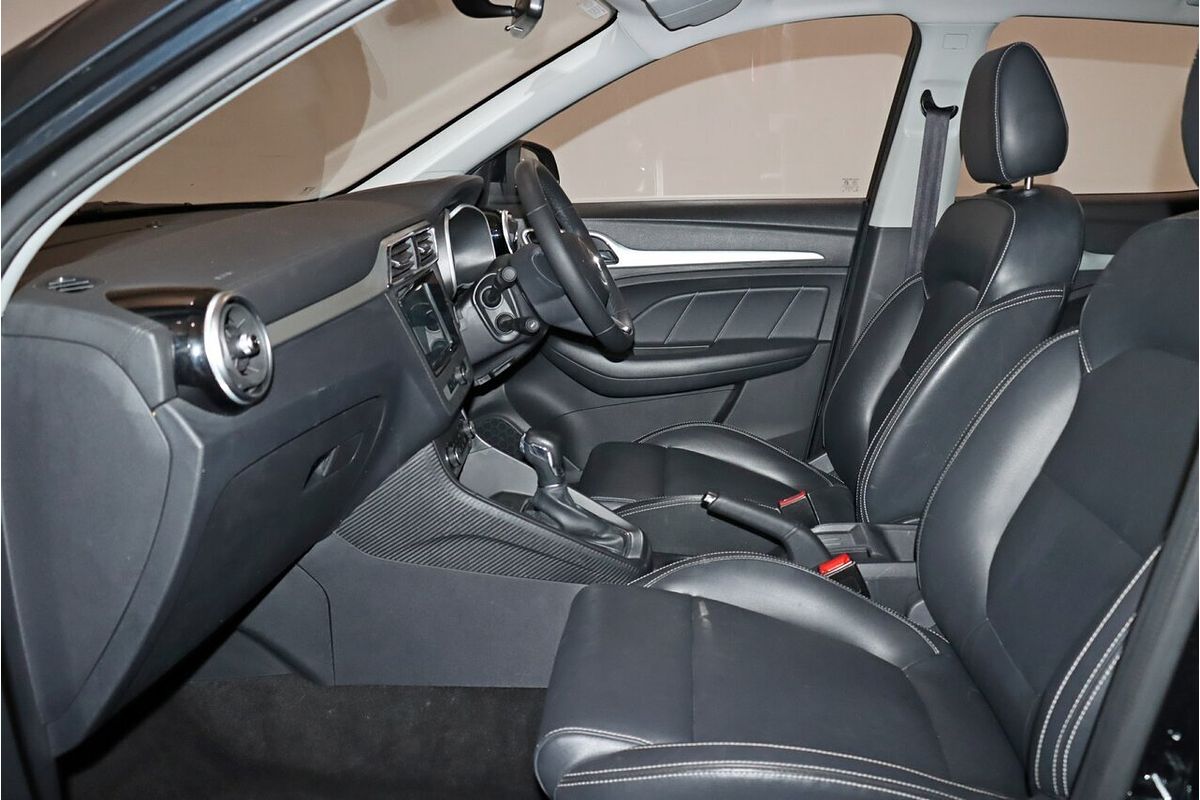 2018 MG ZS Essence AZS1