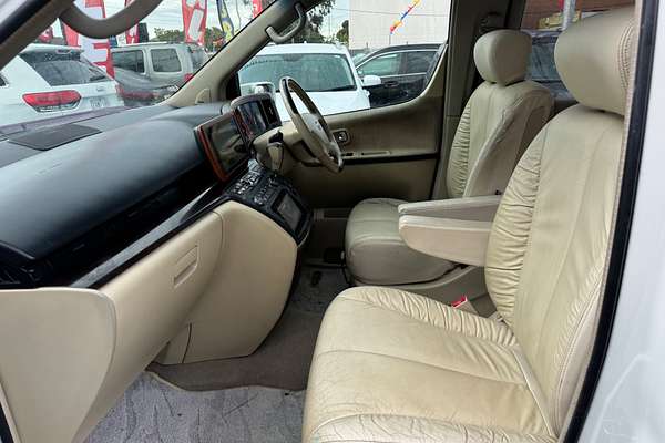 2005 Nissan Elgrand Highway Star E51