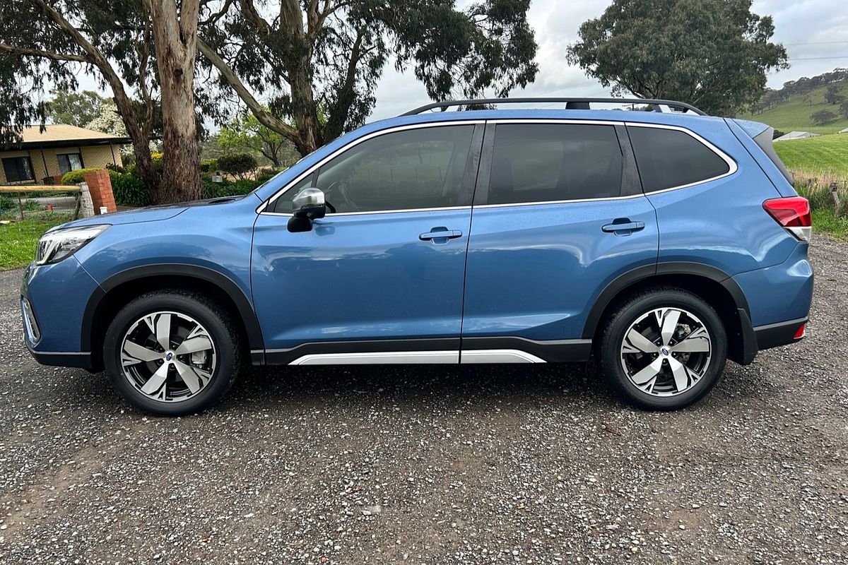 2020 Subaru Forester 2.5i-S S5