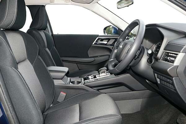 2024 Mitsubishi Outlander ES ZM