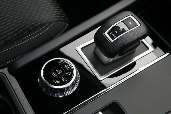 2024 Mitsubishi Outlander ES ZM