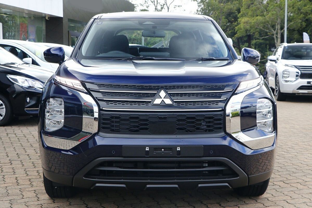 2024 Mitsubishi Outlander ES ZM