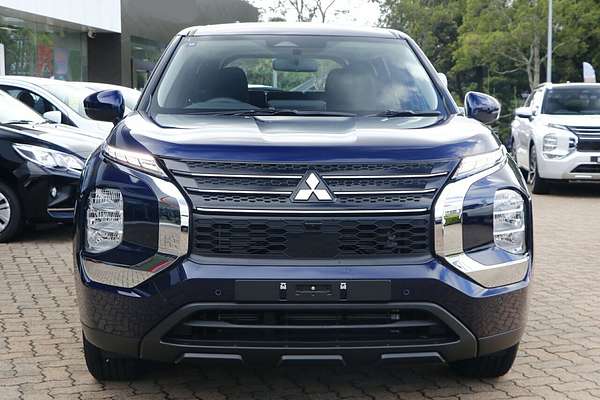 2024 Mitsubishi Outlander ES ZM