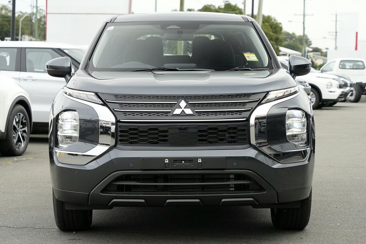 2024 Mitsubishi Outlander ES ZM