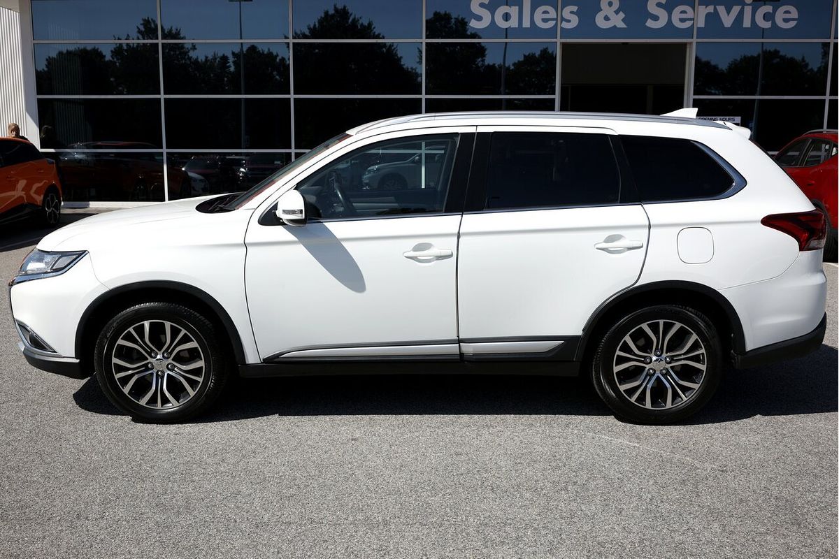 2016 Mitsubishi Outlander LS ZK