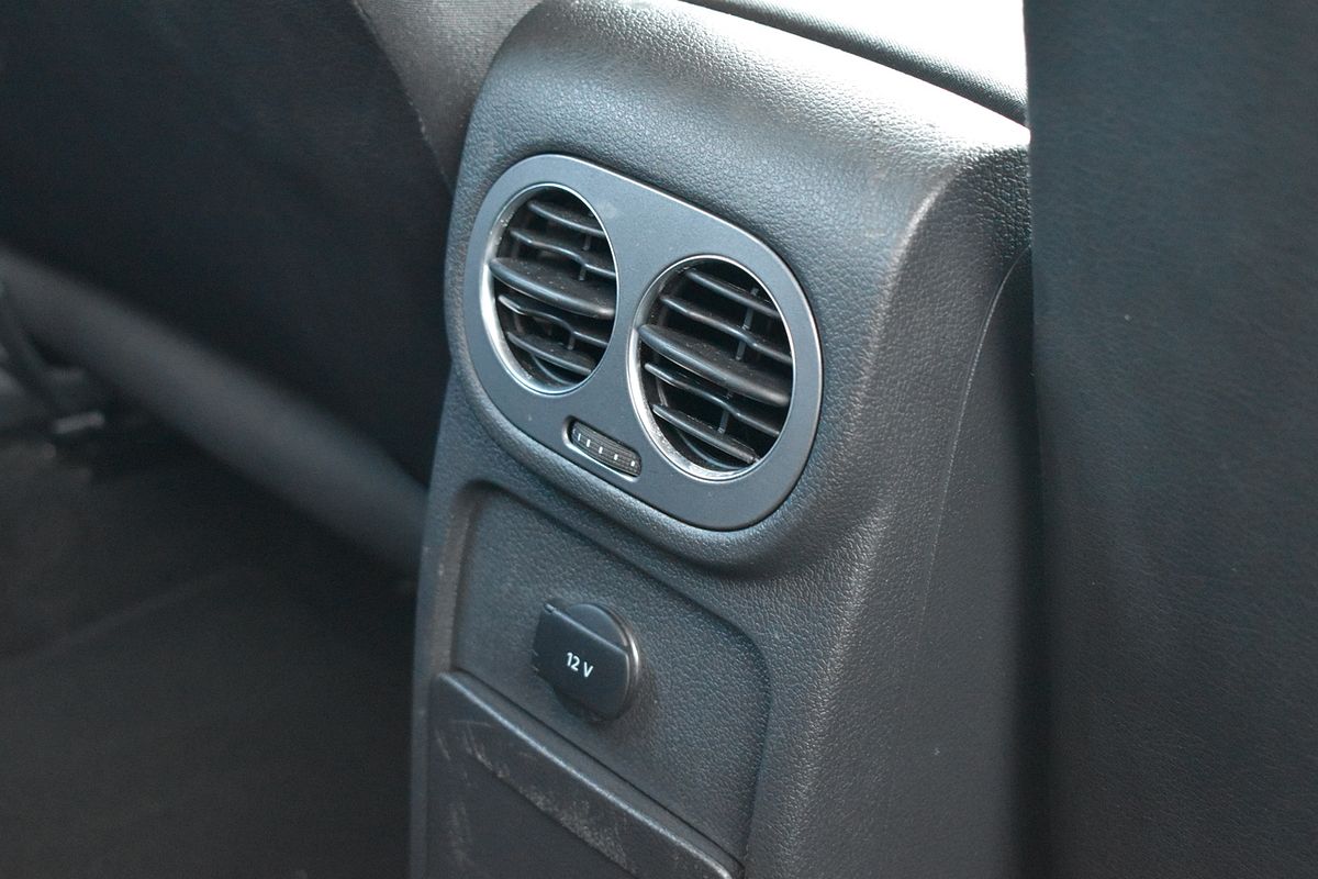2013 Volkswagen Tiguan 103TDI Pacific 5N