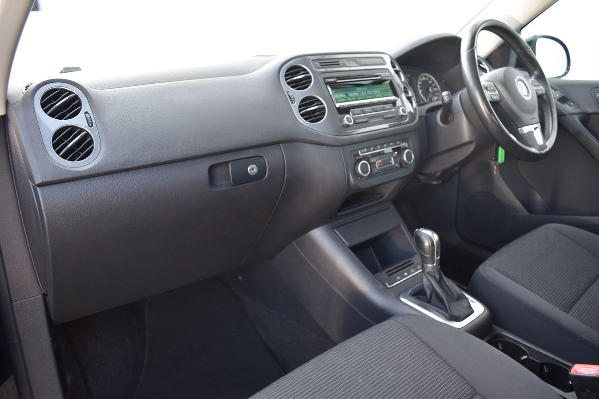 2013 Volkswagen Tiguan 103TDI Pacific 5N