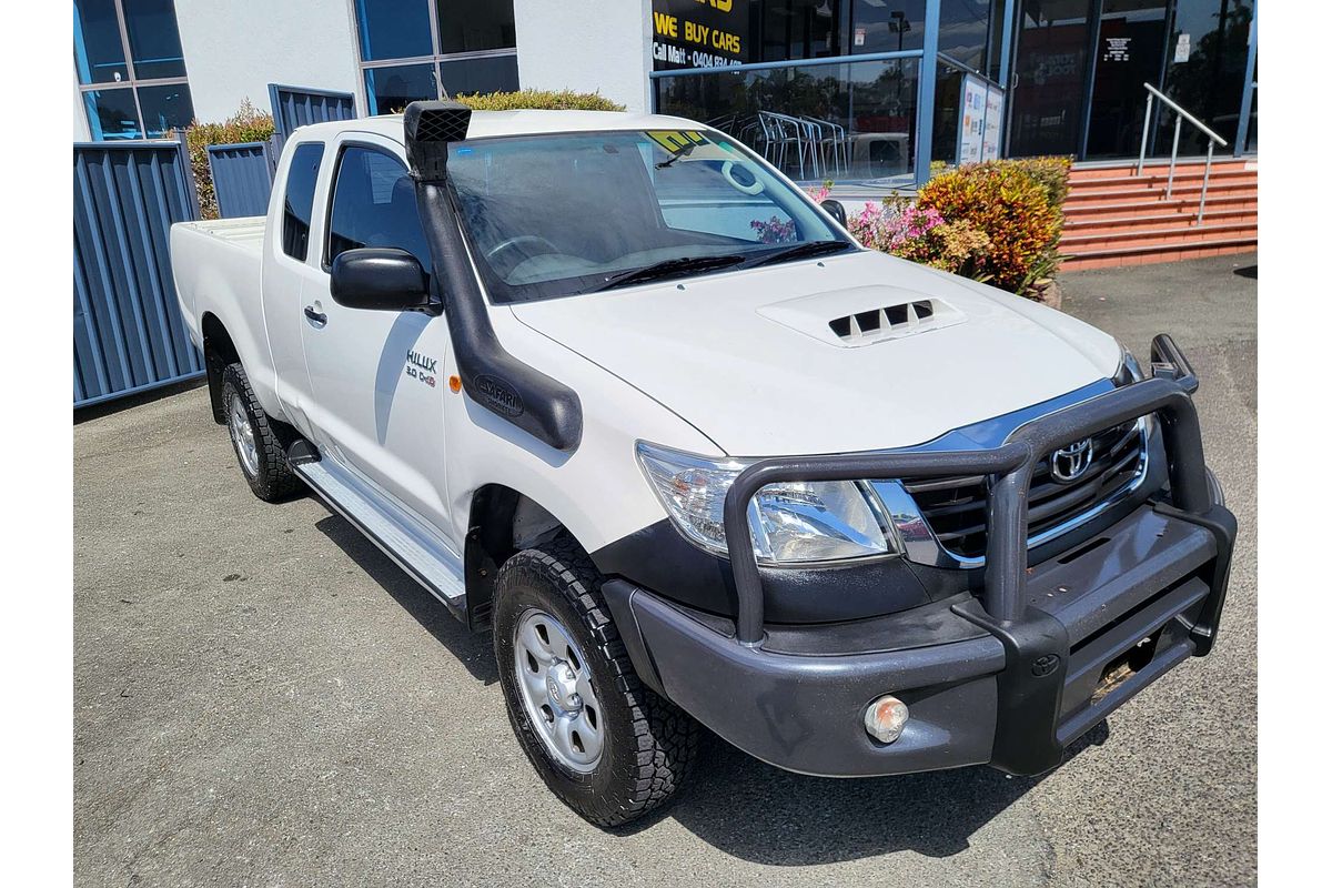 2013 Toyota Hilux SR KUN26R 4X4