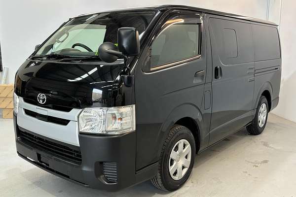2019 Toyota HIACE