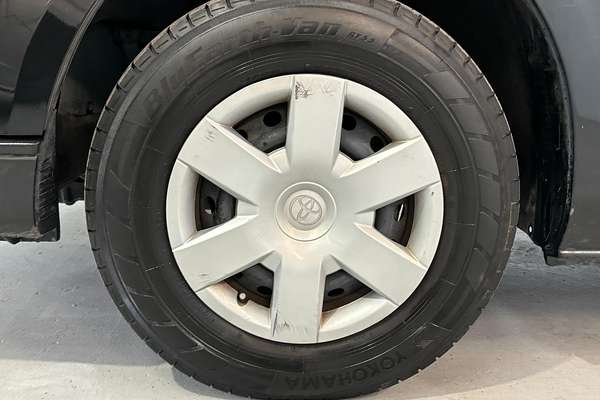 2019 Toyota HIACE
