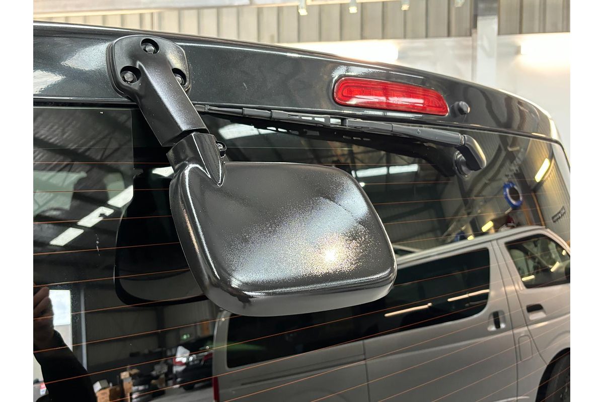 2019 Toyota HIACE