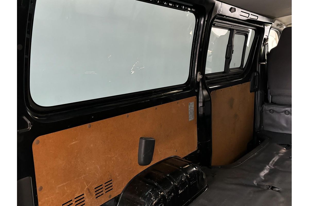 2019 Toyota HIACE