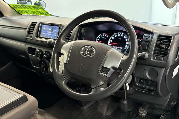 2019 Toyota HIACE