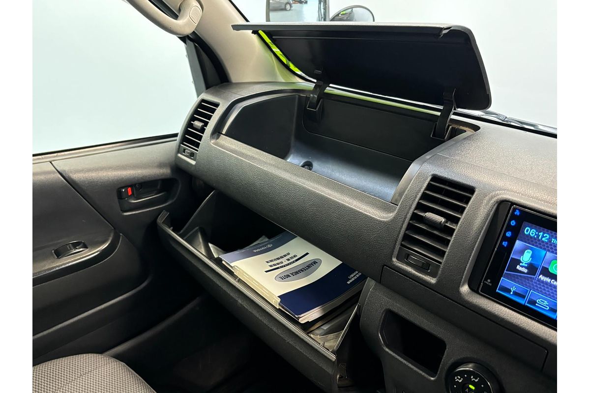 2019 Toyota HIACE