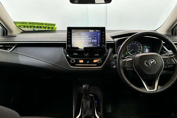 2019 Toyota Corolla Touring Hybrid Touring Hybrid S ZWE211