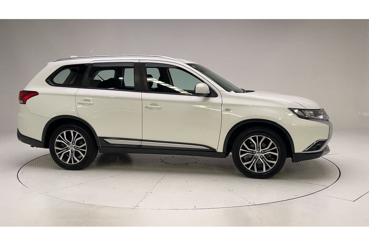 2018 Mitsubishi Outlander ES ADAS ZL