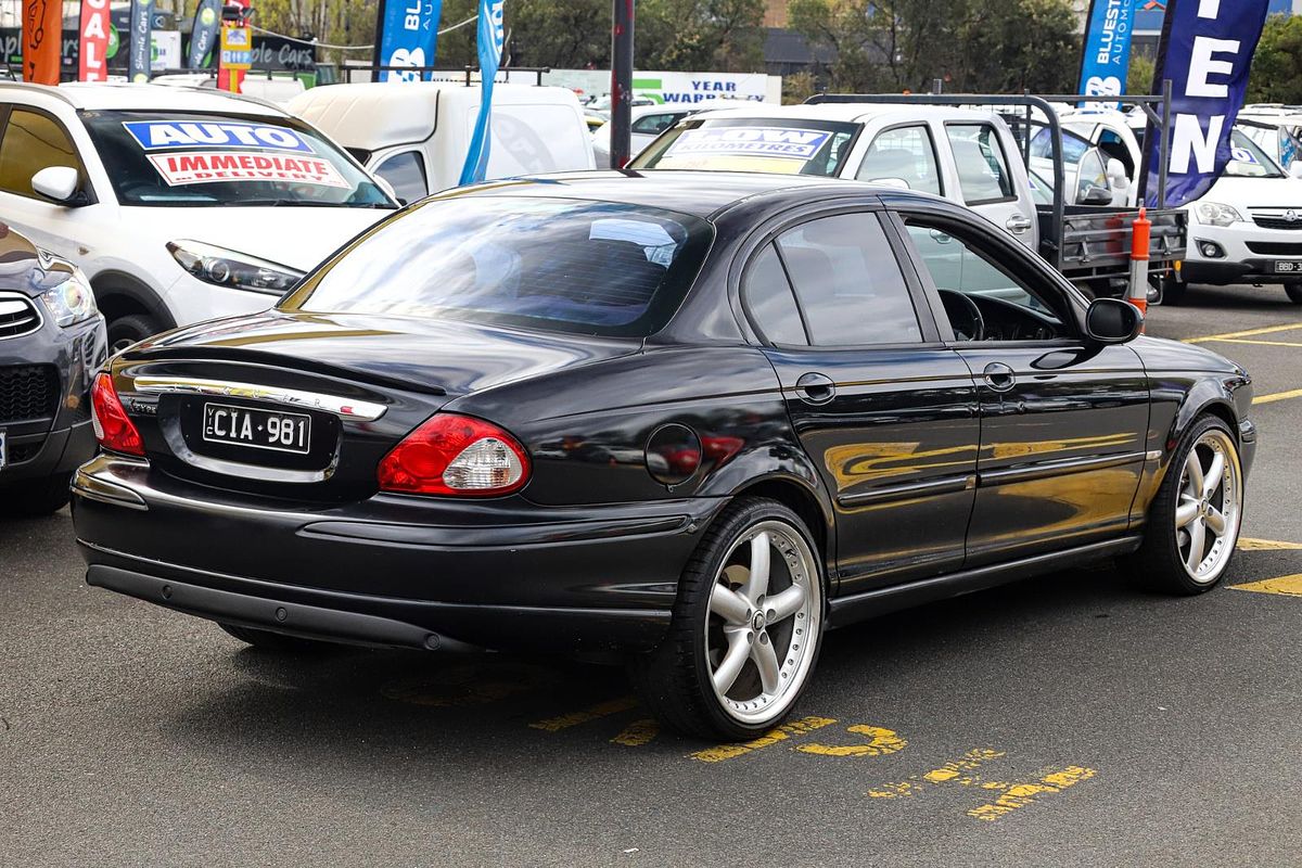 2006 Jaguar X-Type LE X400