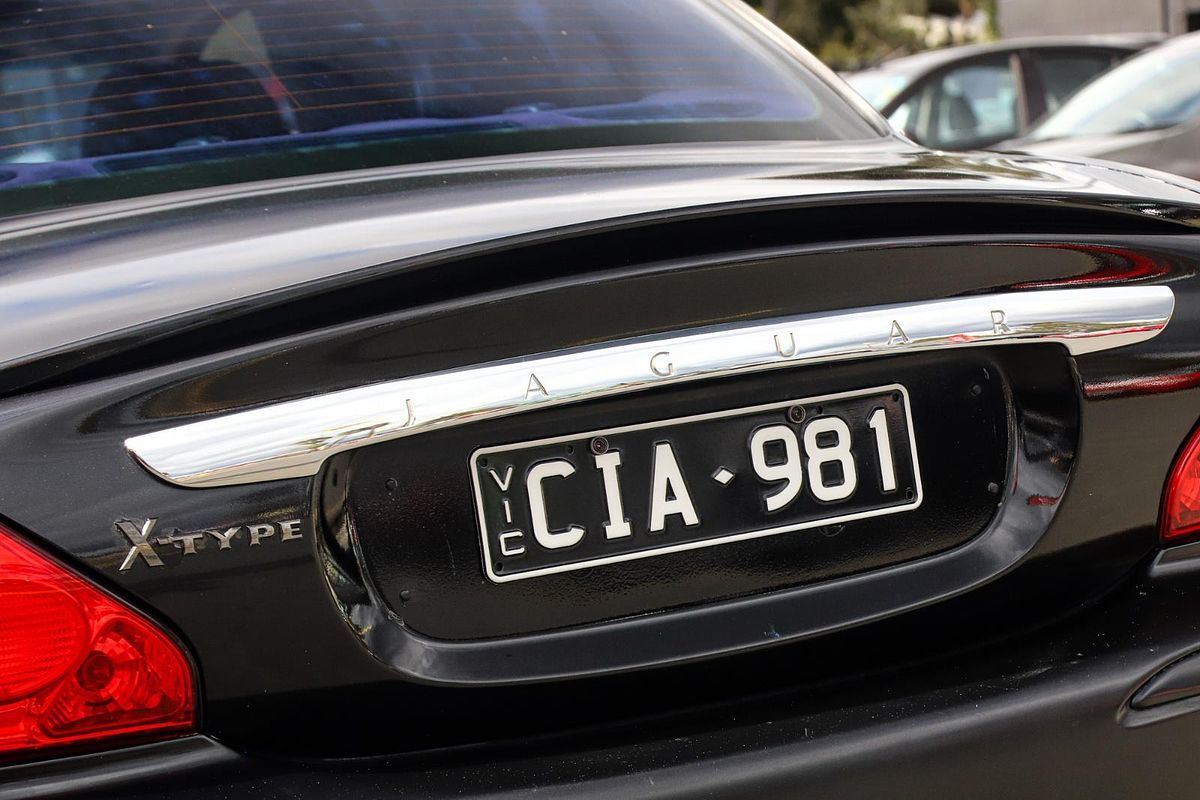 2006 Jaguar X-Type LE X400
