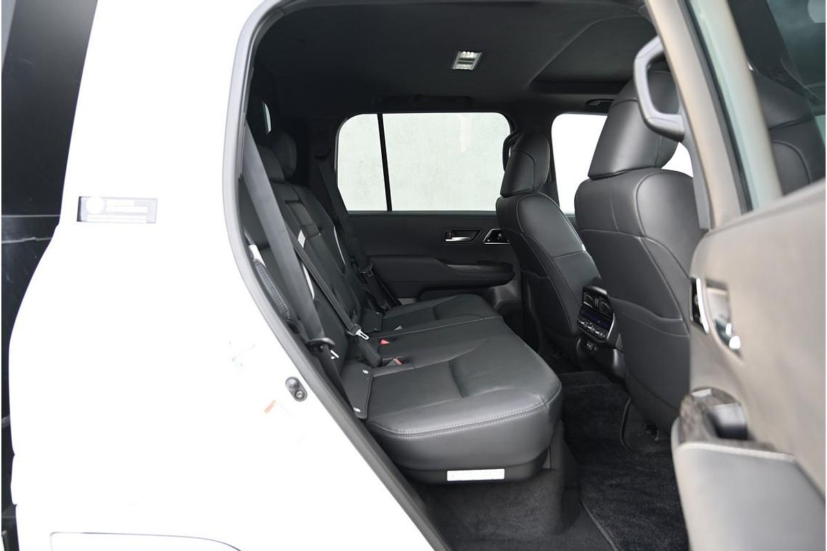 2023 Toyota Landcruiser GR Sport FJA300R