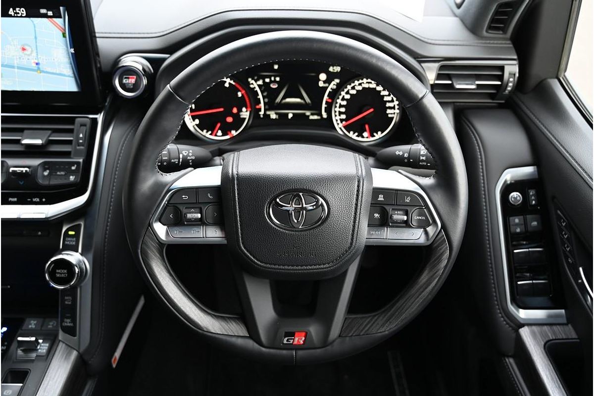 2023 Toyota Landcruiser GR Sport FJA300R