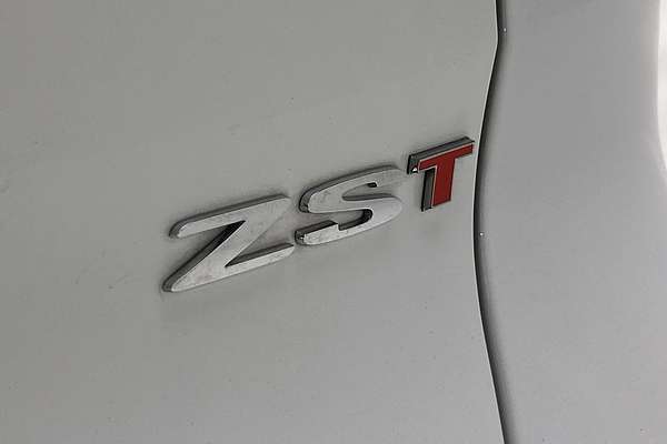 2022 MG ZST Excite