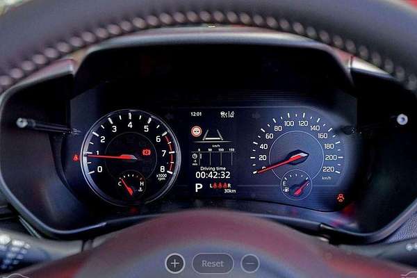 2024 Suzuki Swift Hybrid UZ