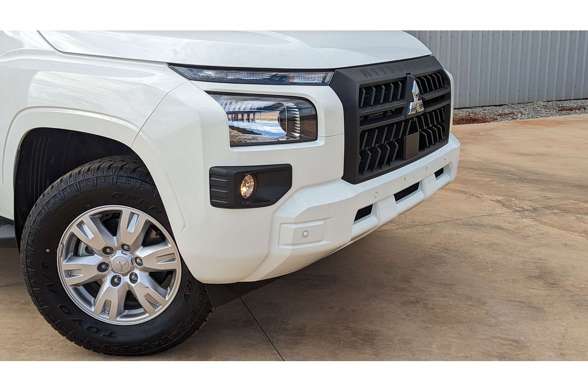 2024 Mitsubishi Triton GLX+ MV 4X4