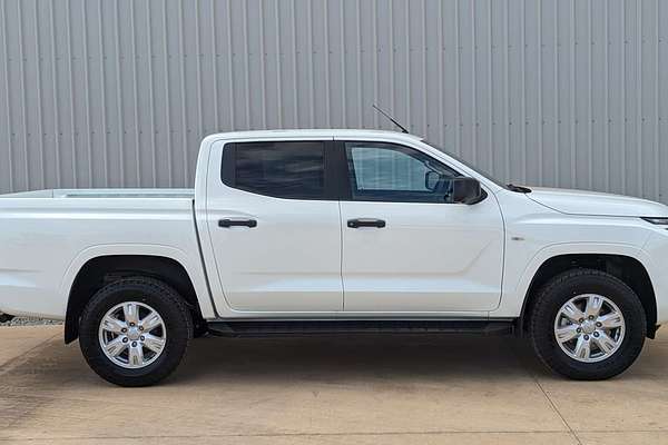 2024 Mitsubishi Triton GLX+ MV 4X4
