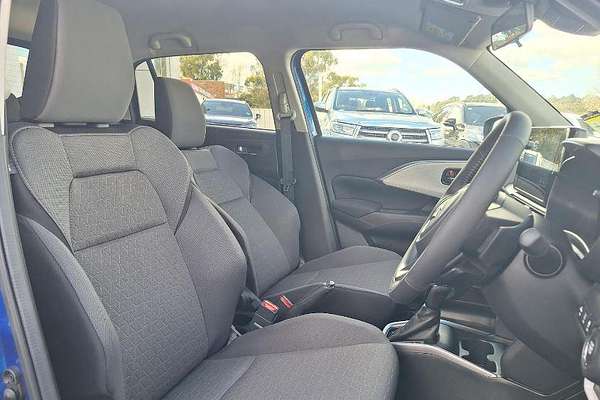 2024 Suzuki Swift Hybrid GLX UZ