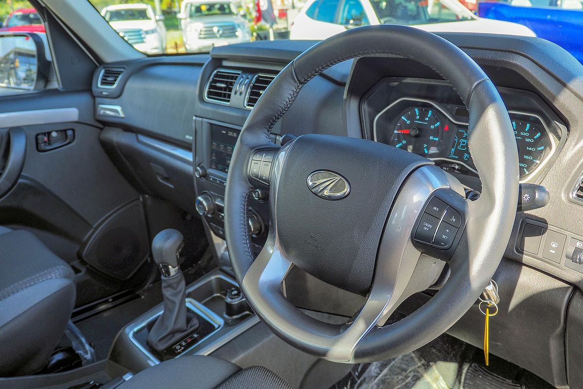 2022 Mahindra PIK-UP S11 4X4