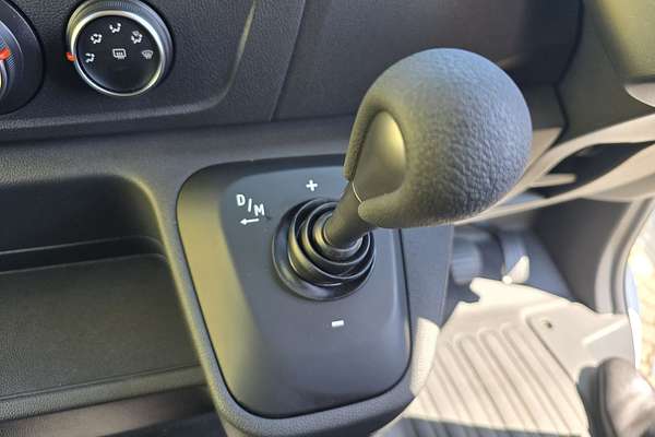 2023 Renault Master Pro 110kW X62 Phase 2 SWB