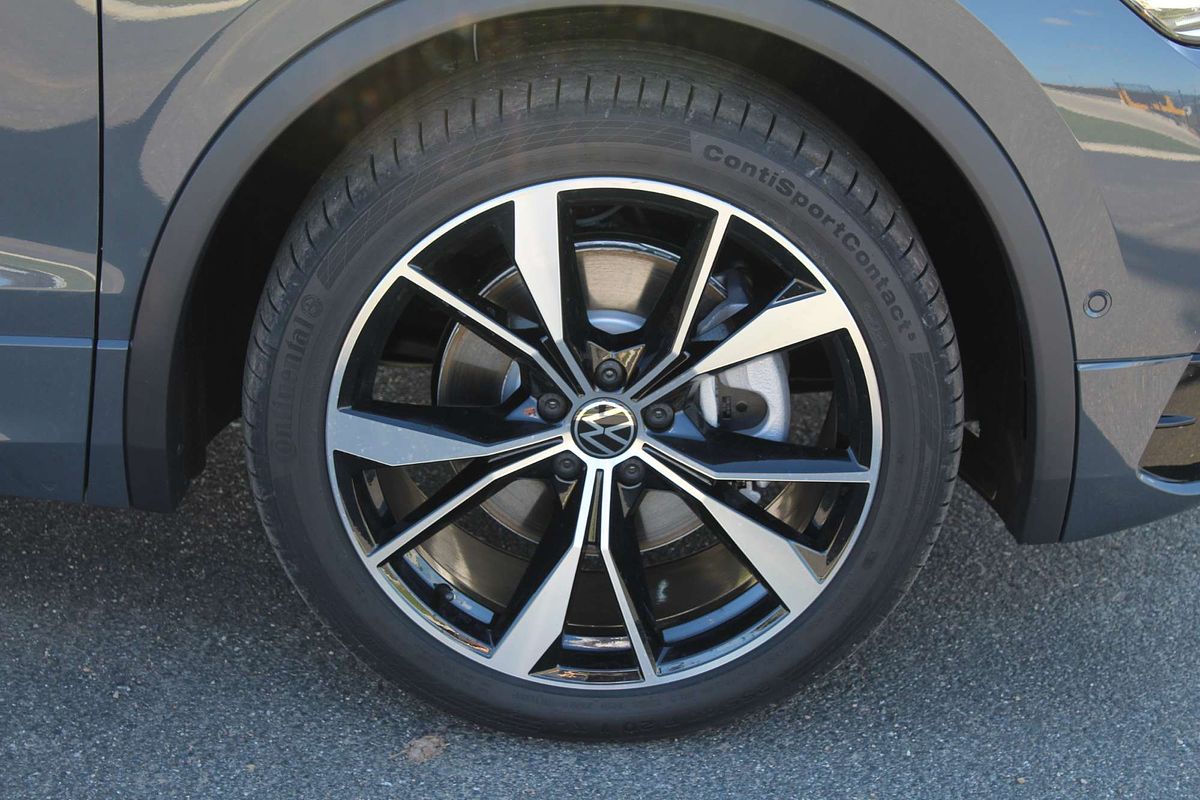 2024 Volkswagen Tiguan 162TSI R-Line 5N