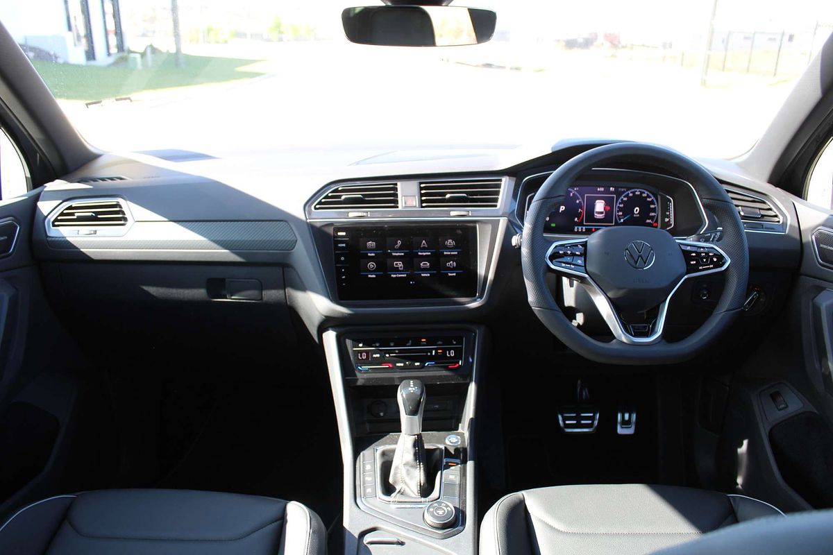 2024 Volkswagen Tiguan 162TSI R-Line 5N
