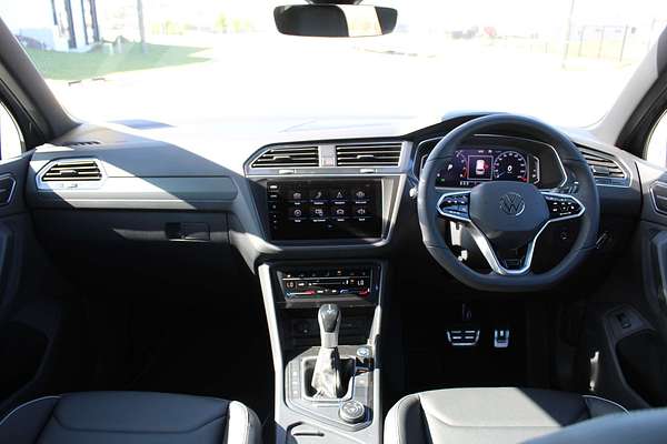 2024 Volkswagen Tiguan 162TSI R-Line 5N