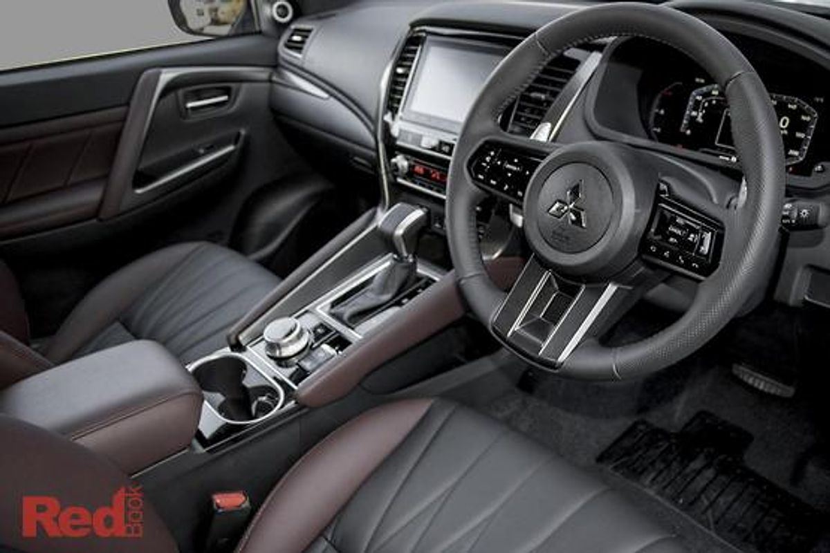 2024 Mitsubishi Pajero Sport GSR QG