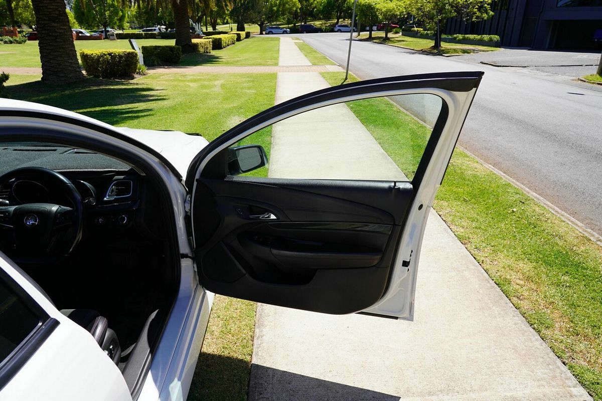 2016 Holden Ute SV6 VF II Rear Wheel Drive