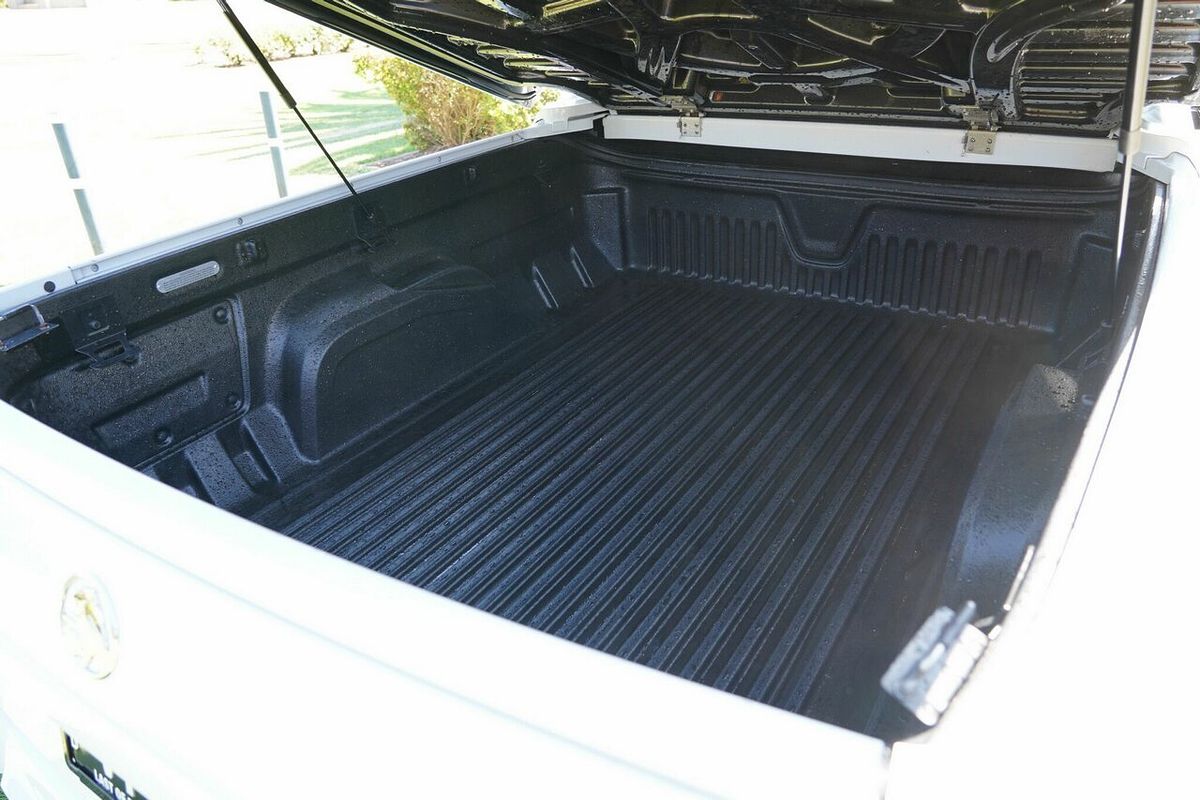 2016 Holden Ute SV6 VF II Rear Wheel Drive