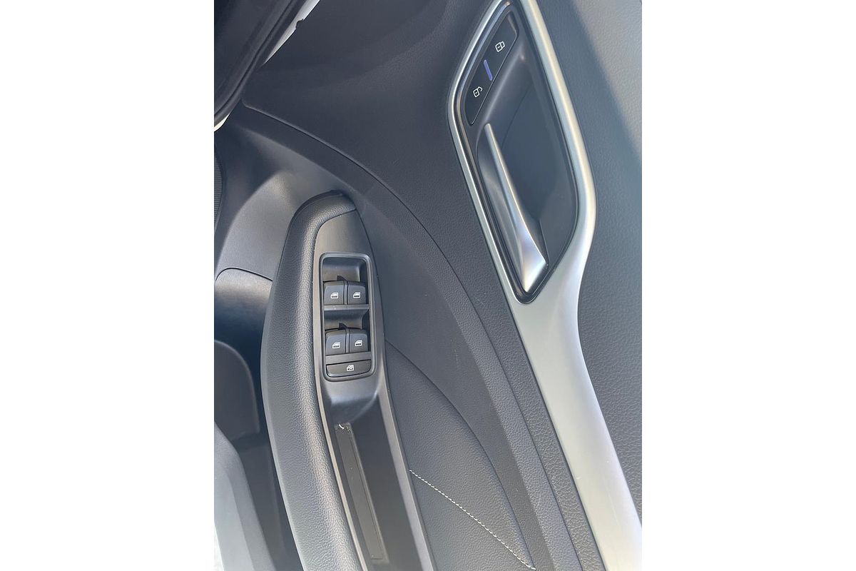 2017 MG ZS Excite AZS1