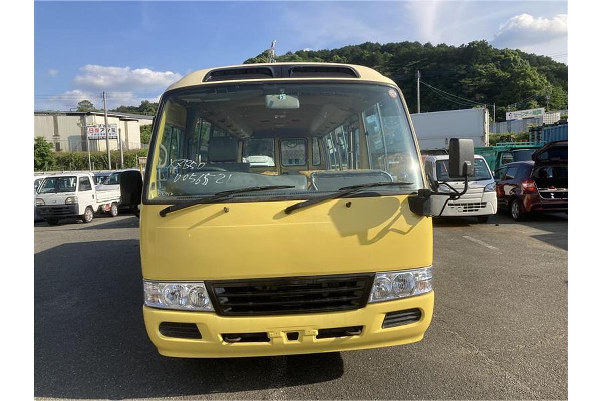 2012 Toyota Coaster Deluxe XZB50R