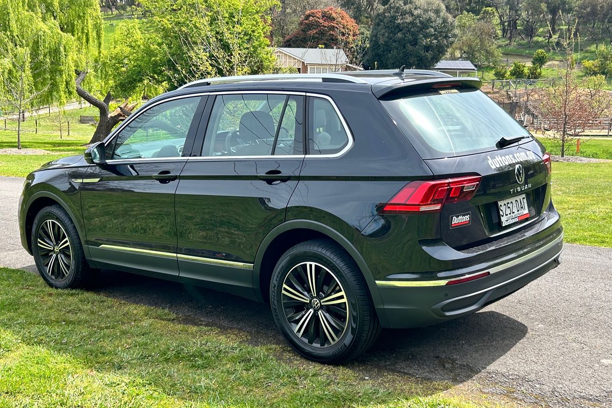 2023 Volkswagen Tiguan 132TSI Life 5N